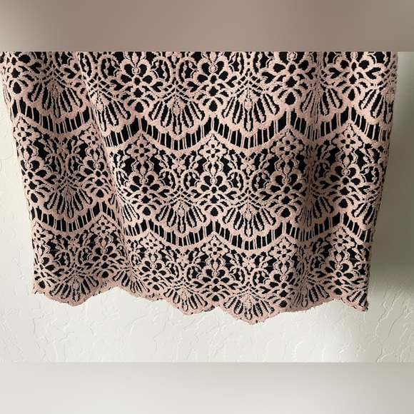 Halogen| Crotchet Lace Skirt with Scalloped Detail, Size 10•••Boho Style, NWT - Picture 3 of 8